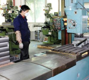 認(rèn)真上班的同事！